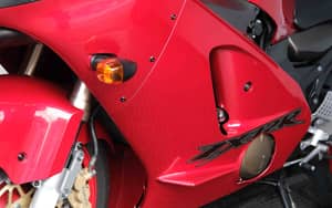 Image 73/91 of Kawasaki Ninja 1200 ZX-12R (2000)