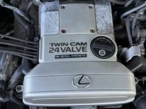 Image 22/25 of Lexus SC 300 (1995)