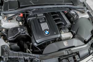 Immagine 41/50 di BMW 125i (2011)