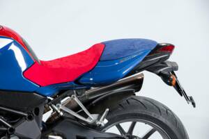 Image 18/50 de MV Agusta DUMMY (2004)