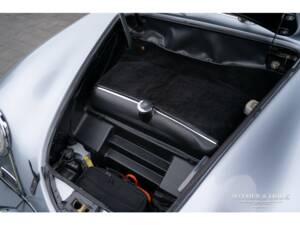 Image 31/46 of Porsche 356 A 1600 Speedster (1967)