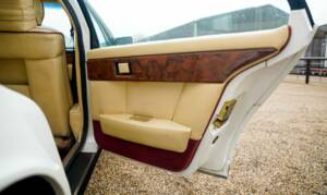 Image 19/28 of Aston Martin Lagonda (1982)