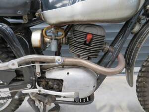 Image 3/40 of MV Agusta DUMMY (1968)