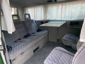 Bild 12/14 von Volkswagen T3 Multivan 1.6 TD (1992)