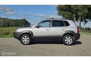 Image 3/46 of Hyundai Tucson 2.0i 4WD (2005)