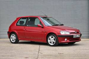 Immagine 1/50 di Peugeot 106 1.6 GTI 16V (1998)