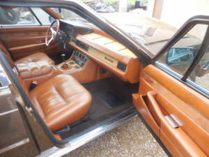 Image 4/5 of Maserati Quattroporte 4900 (1982)