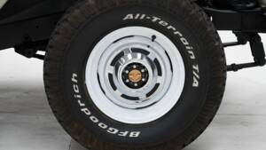 Image 11/15 of Toyota Land Cruiser FJ 40 (1972)