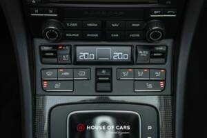 Image 22/25 of Porsche 911 Carrera 4 GTS (2017)