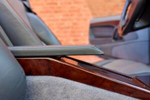Image 117/171 of Mercedes-Benz SL 600 (1996)