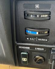 Image 6/24 of BMW 732i (1981)