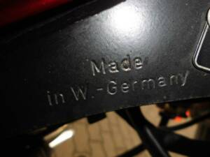 Image 17/20 de BMW DUMMY (1987)