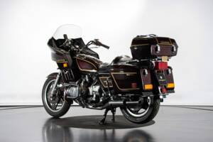 Immagine 2/50 di Honda GL 1100 Gold Wing (1981)