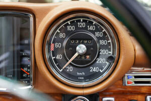 Bild 25/50 von Mercedes-Benz 280 SE 3,5 (1971)