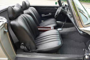 Immagine 43/50 di Mercedes-Benz 280 SL (1969)