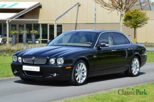 Image 1/50 de Jaguar XJ 2.7 D (2008)