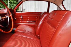 Bild 27/38 von Chevrolet Corvair Monza Coupe (1963)