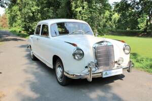 Image 7/50 of Mercedes-Benz 219 (1959)