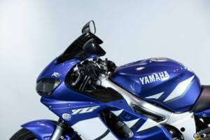 Imagen 7/12 de Yamaha DUMMY (1999)