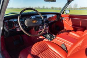 Image 2/8 of Jaguar XJ12c (1975)