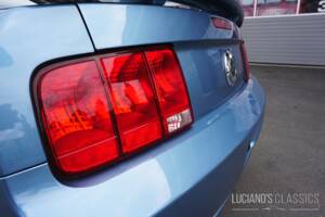 Image 26/63 of Ford Mustang GT (2005)