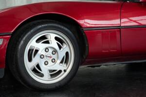 Imagen 3/50 de Chevrolet Corvette Convertible (1990)