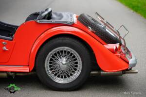 Image 34/49 of Morgan 4&#x2F;4 1600 (1986)