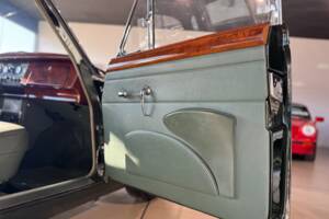 Bild 21/29 von Jaguar Mk II 3.4 (1962)