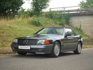 Image 1/47 de Mercedes-Benz 500 SL (1900)
