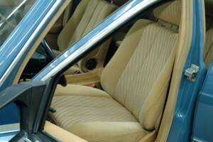 Bild 41/50 von Mercedes-Benz 280 SE (1983)