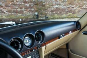 Image 46/50 de Mercedes-Benz 420 SL (1986)
