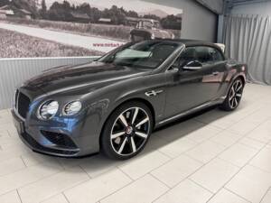 Image 3/22 of Bentley Continental GTC V8 S (2017)