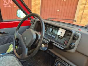Bild 14/36 von Ford Fiesta 1.6 D (1987)