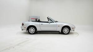 Image 6/15 de Mazda MX-5 1.6 (1992)