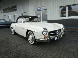 Image 1/27 of Mercedes-Benz 190 SL (1960)