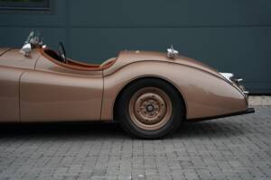 Image 30/50 of Jaguar XK 120 OTS (1950)