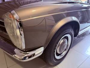 Bild 20/22 von Mercedes-Benz 230 SL (1966)