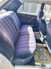 Bild 12/12 von Mercedes-Benz 300 SE (1986)