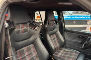 Bild 18/20 von Volkswagen Golf II 1.8 (1989)