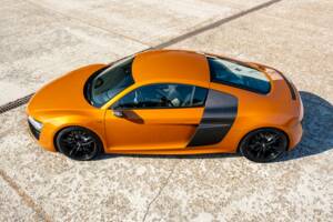 Image 7/36 of Audi R8 V10 (2013)
