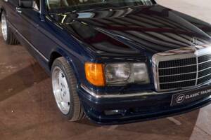 Bild 17/43 von Mercedes-Benz 380 SE (1984)