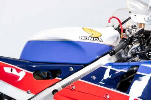 Bild 30/50 von Honda DUMMY (1989)