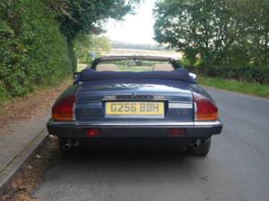 Image 5/20 of Jaguar XJS 5.3 V12 (1989)