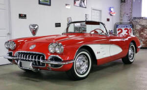 Image 34/45 of Chevrolet Corvette (1959)