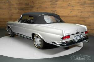 Afbeelding 12/19 van Mercedes-Benz 280 SE (1969)