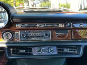 Afbeelding 27/50 van Mercedes-Benz 300 SEL 6.3 (1971)