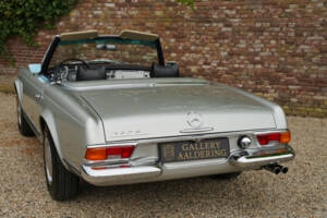 Immagine 17/50 di Mercedes-Benz 280 SL (1969)