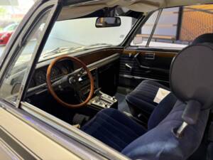 Image 10/35 of BMW 3.0 CS (1974)