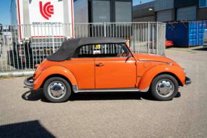 Image 7/8 of Volkswagen Käfer 1302 LS (1971)