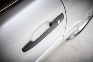 Immagine 48/95 di Mercedes-Benz SL 600 (1998)